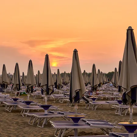 Spacious Flat Near Pluto * Bibione
