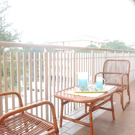 Spacious Flat Near Pluto * Bibione